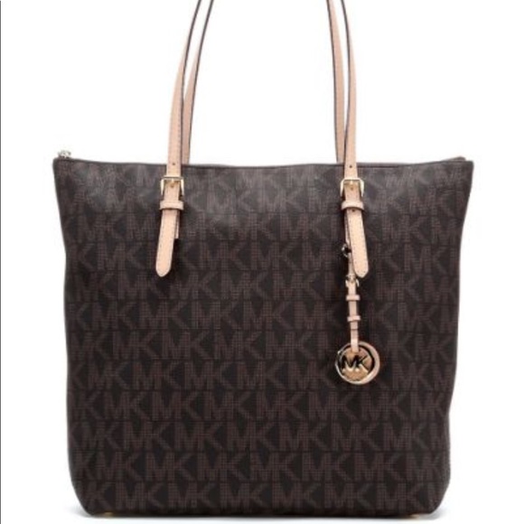 Michael Kors Handbags - S A L E - Michael Kors large Signature Print